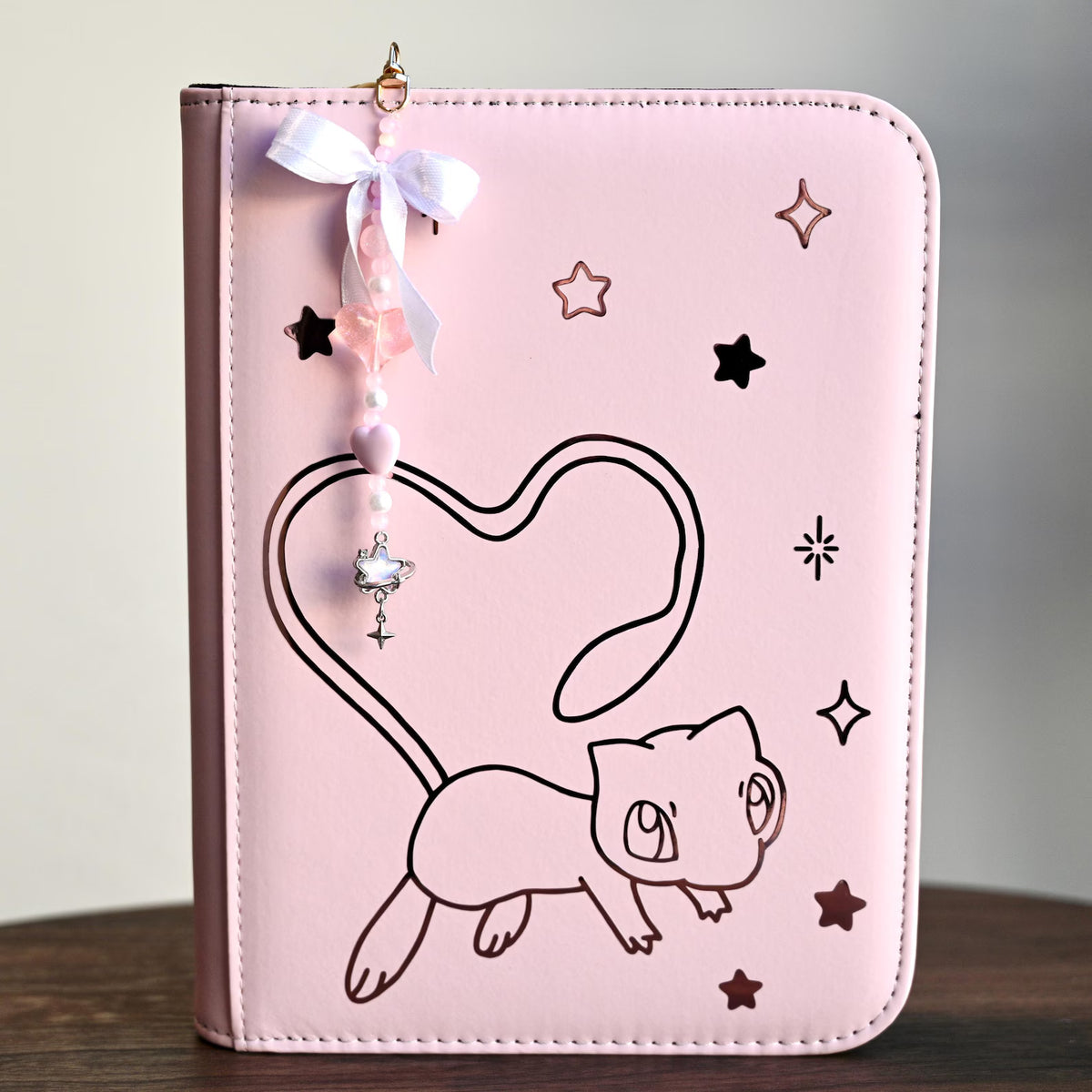 Pokemon Binder 4 / 9 Pockets | Mew Pokemon Theme